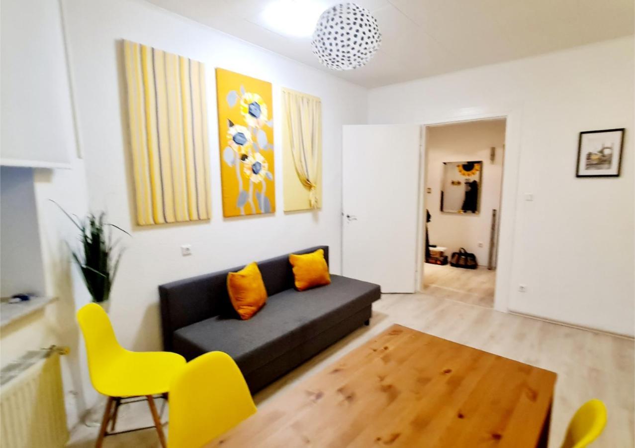 Elena Flat Sonnenblumen Duisburg Zentrum Dış mekan fotoğraf